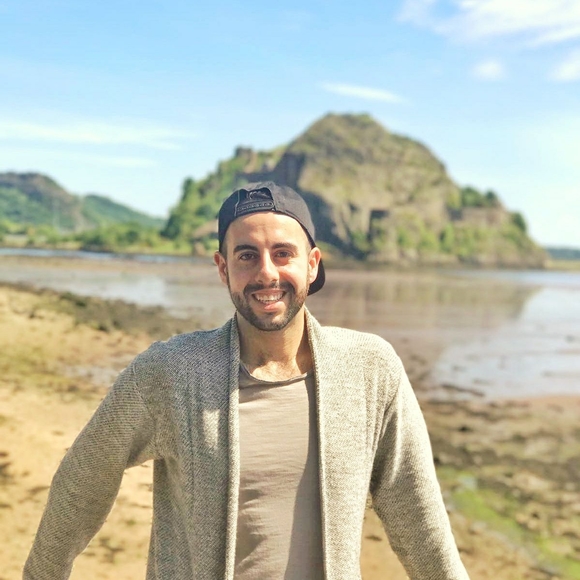 Meet your Posher, David - Picture 1 of 1